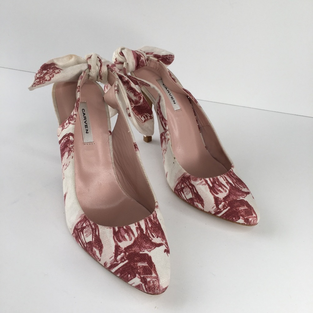 Carvan Red Off White Print Back Bow Heel 6